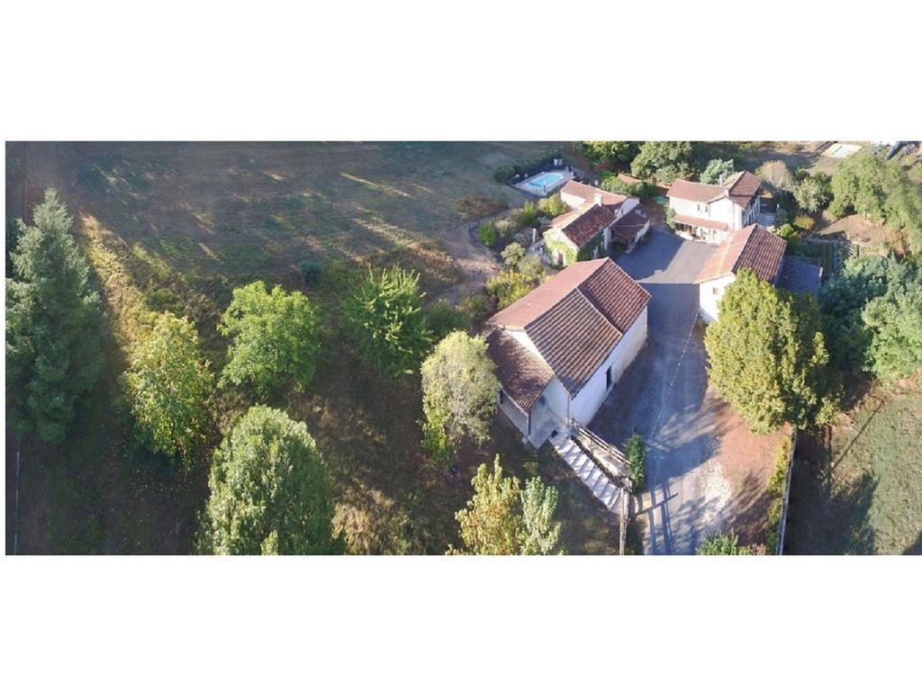 Les Gites De Petrocoriis Boulazac Isle Manoire Buitenkant foto